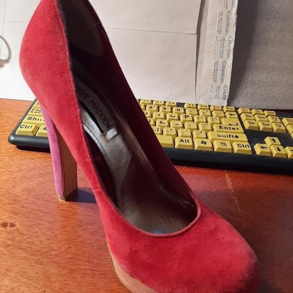 Steve Madden Girl 5 inch Platform Heel Red Pink Heel Size 7.5 Good Condition